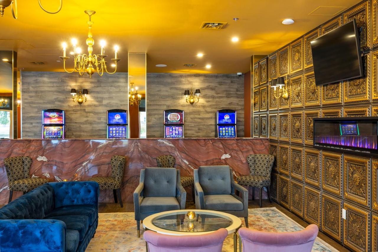 Comfort Hotel Bayer'S Lake Timberlea Екстериор снимка